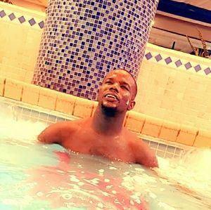 Meet your Posher, Dantre